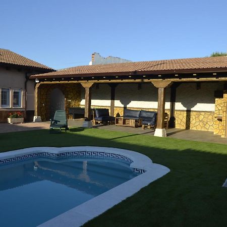 El Capricho De Los Carrascos Juarros de Voltoya Esterno foto