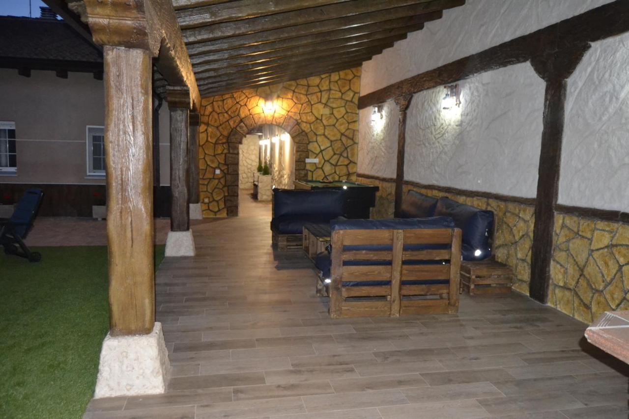 El Capricho De Los Carrascos Juarros de Voltoya Esterno foto